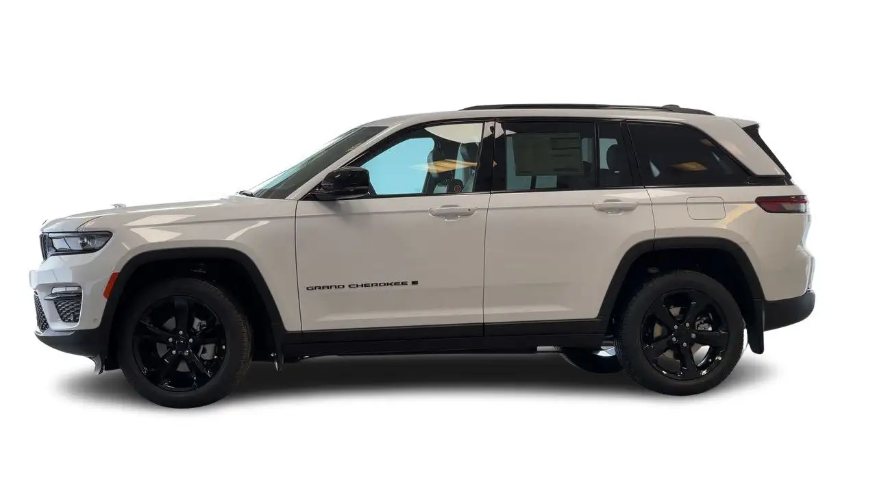 Jeep Grand Cherokee снимка Jeep Grand Cherokee