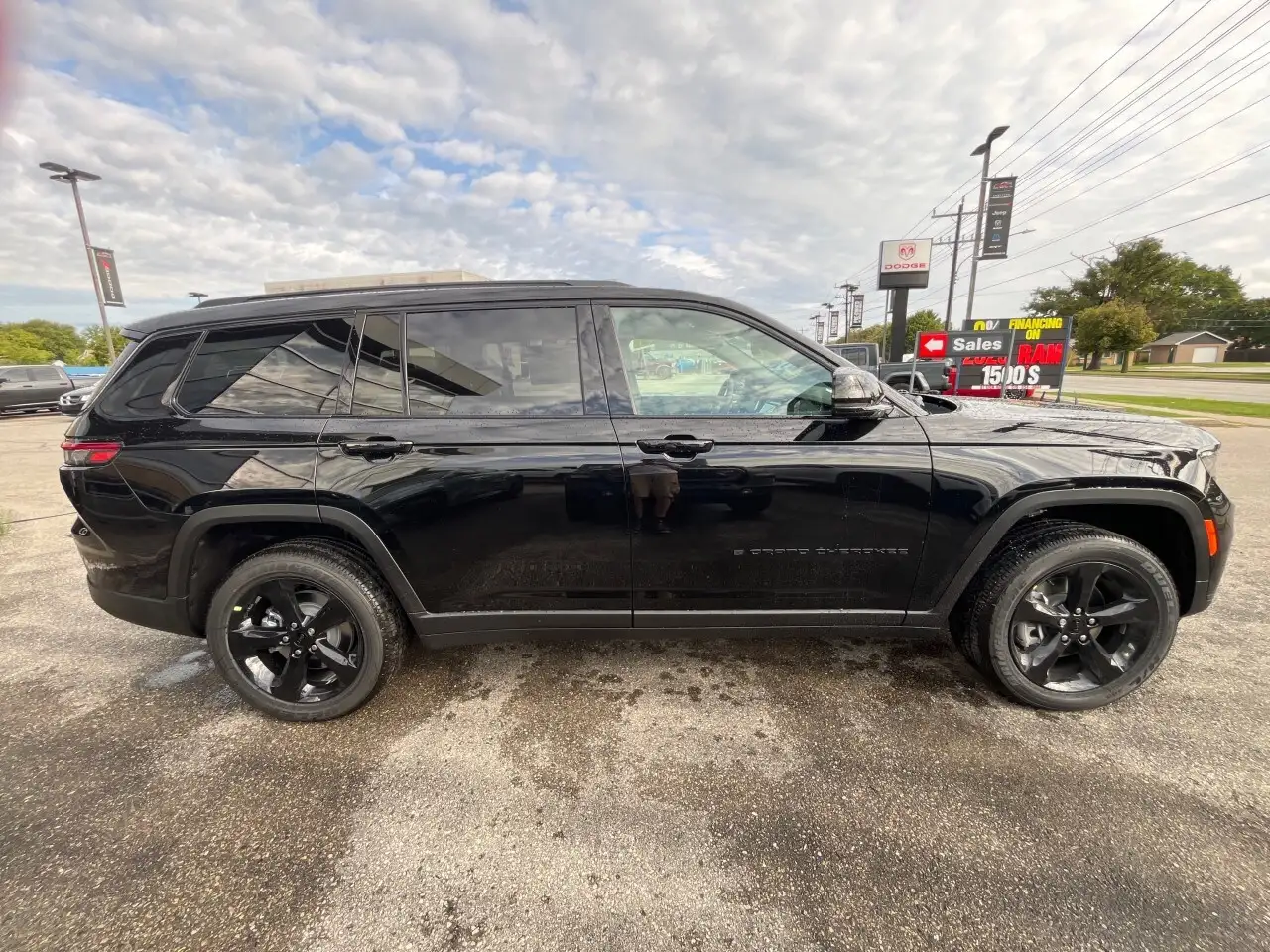 Jeep Grand Cherokee снимка Jeep Grand Cherokee