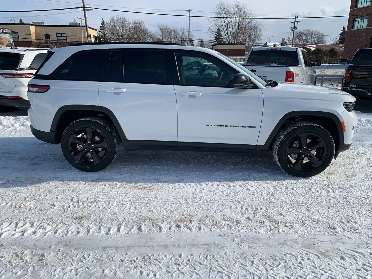 Jeep Grand Cherokee photo Jeep Grand Cherokee