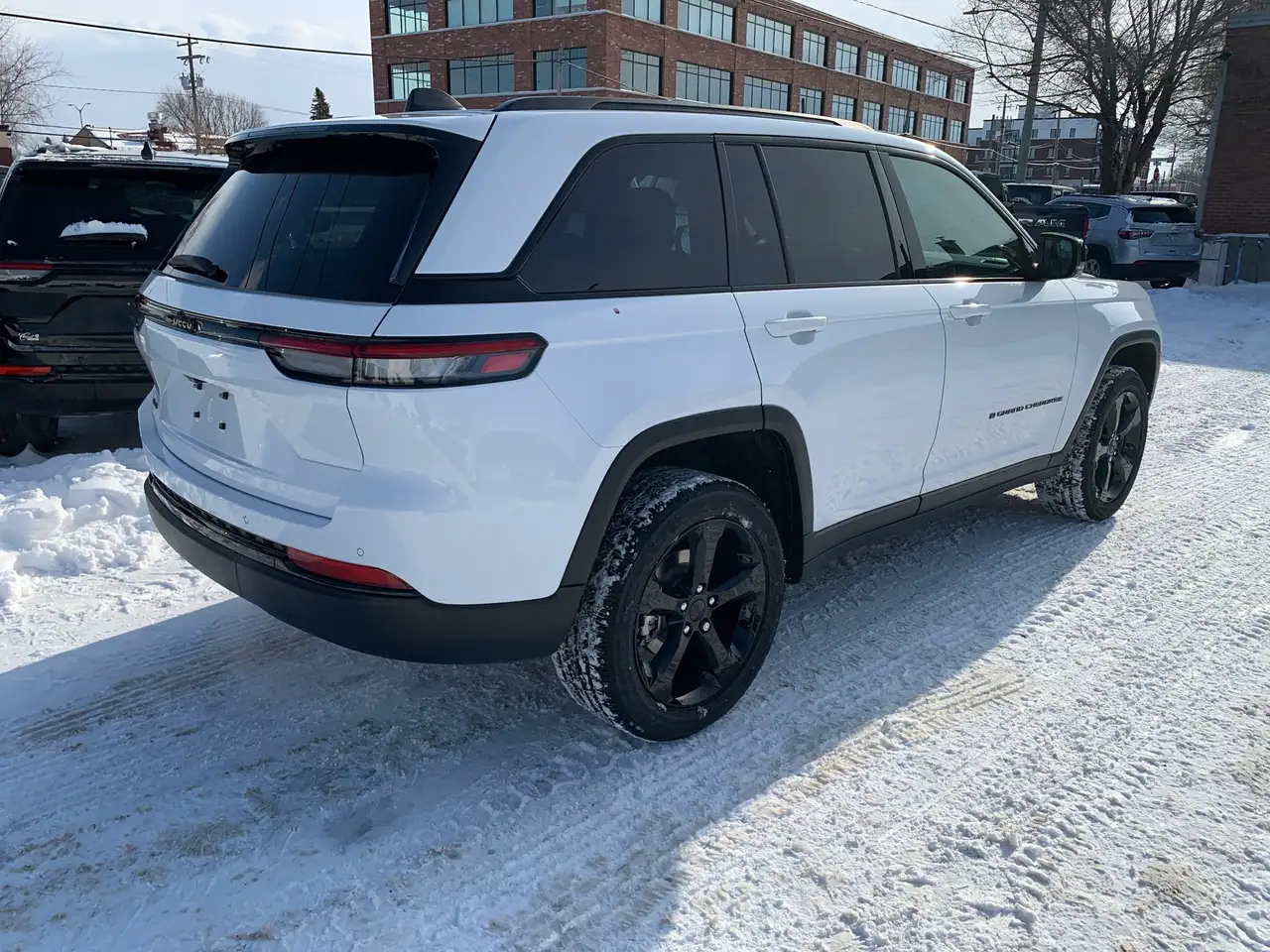 Jeep Grand Cherokee photo Jeep Grand Cherokee