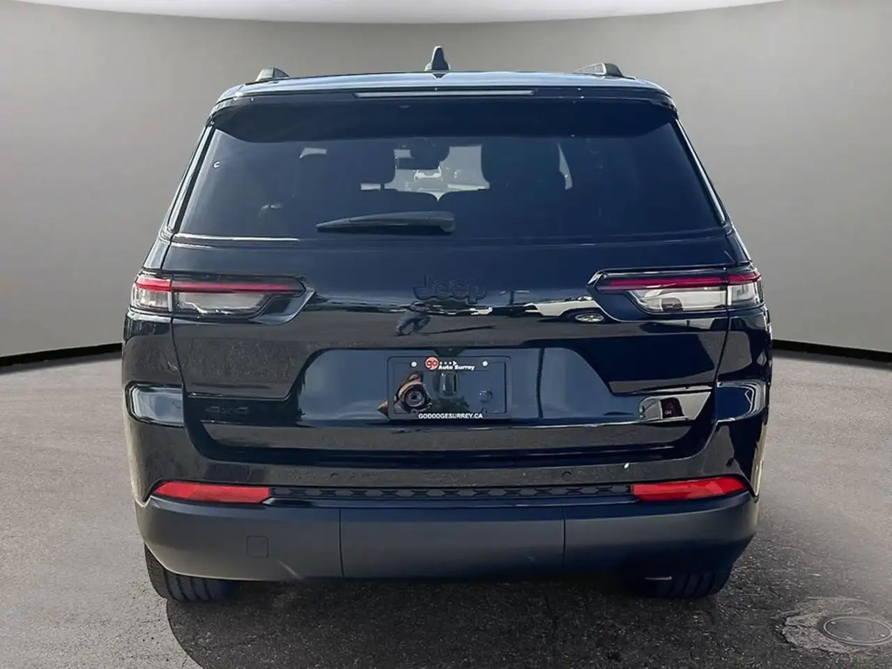 Jeep Grand Cherokee photo Jeep Grand Cherokee
