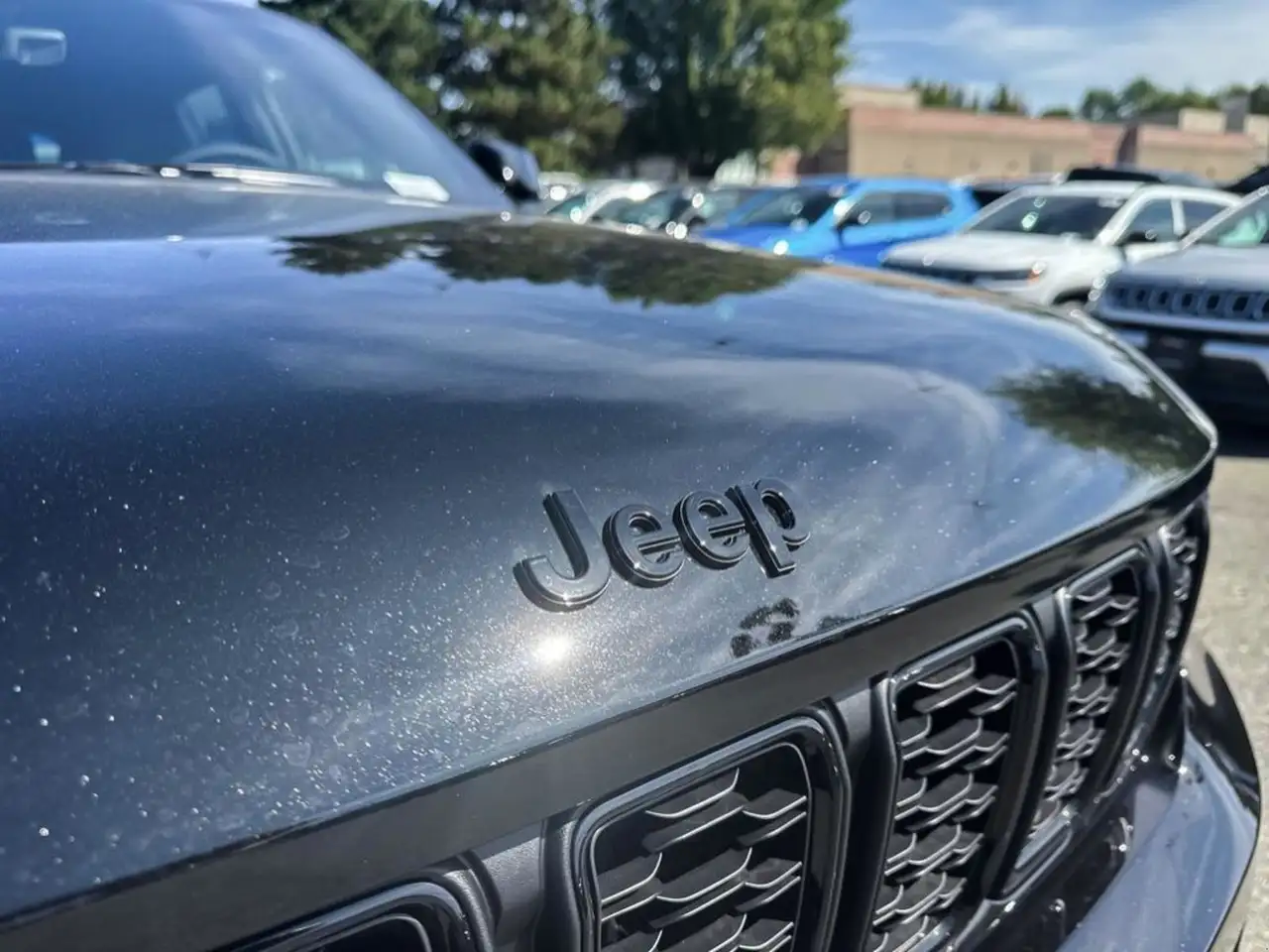 Jeep Grand Cherokee photo Jeep Grand Cherokee
