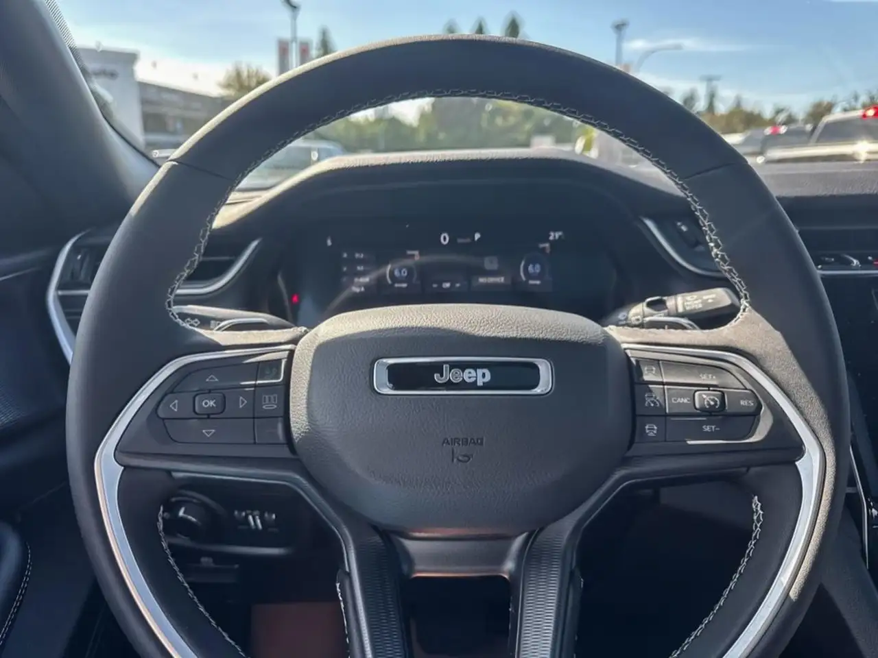Jeep Grand Cherokee photo Jeep Grand Cherokee