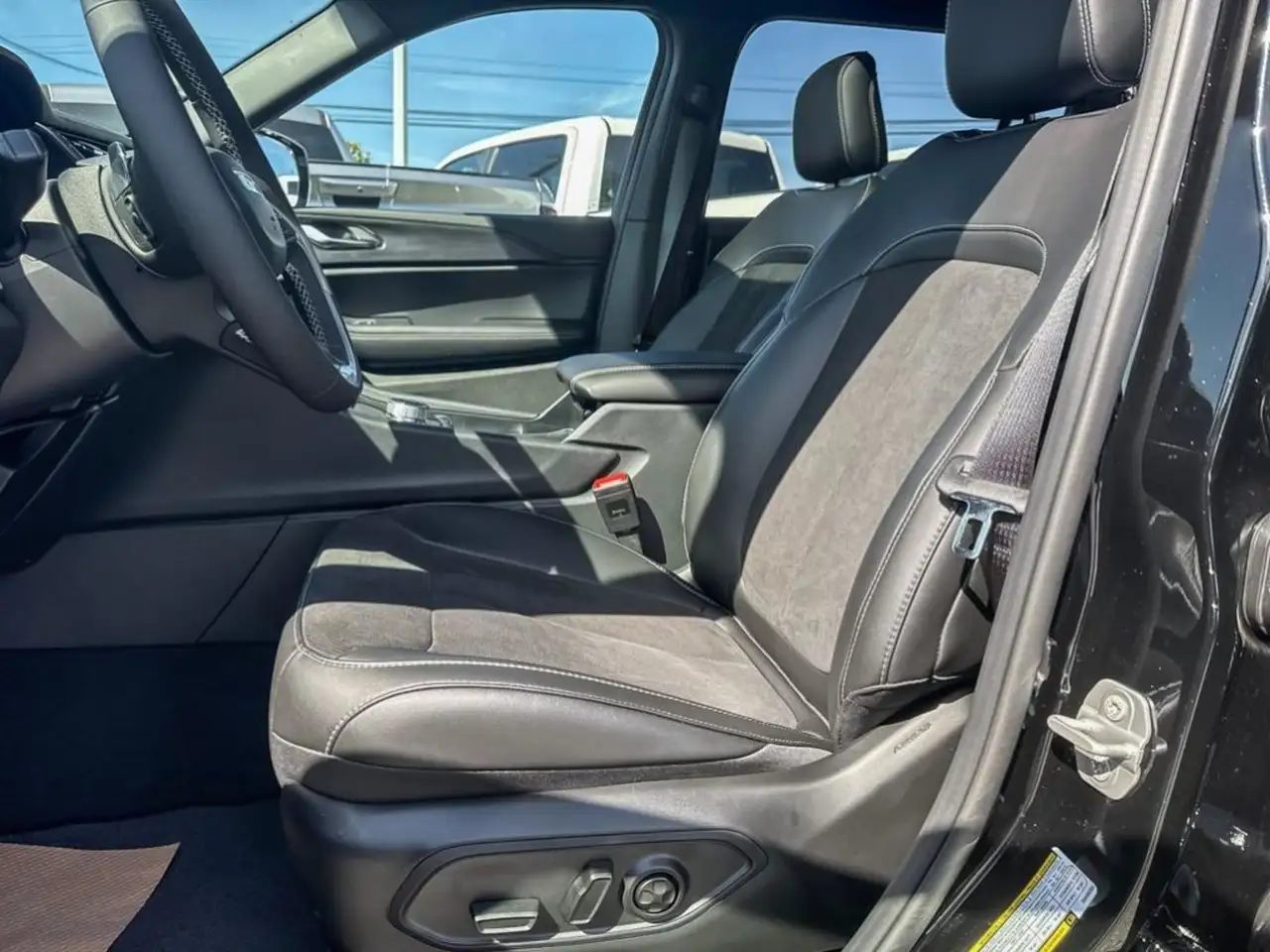 Jeep Grand Cherokee photo Jeep Grand Cherokee