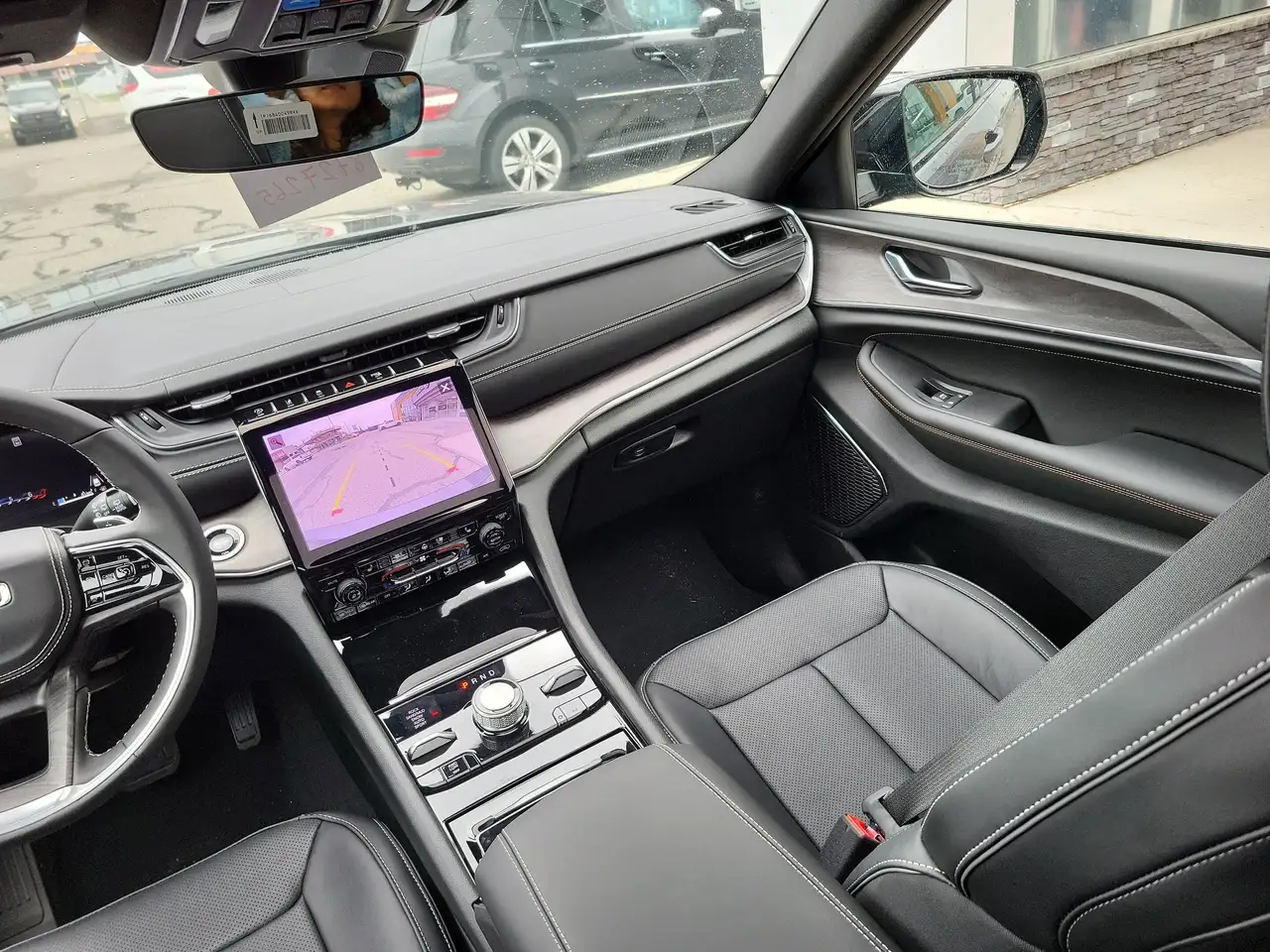 Jeep Grand Cherokee снимка Jeep Grand Cherokee