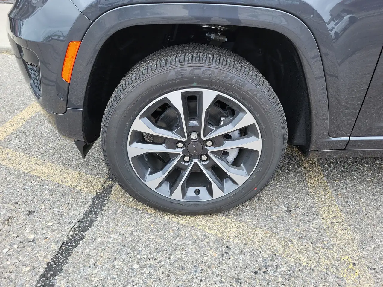 Jeep Grand Cherokee снимка Jeep Grand Cherokee
