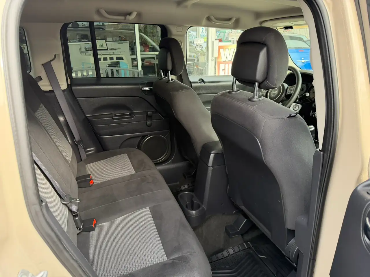 Jeep Patriot снимка Jeep Patriot