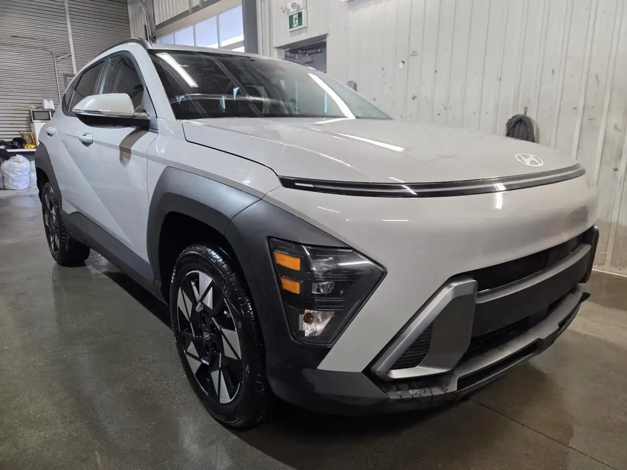 Hyundai KONA снимка Hyundai KONA