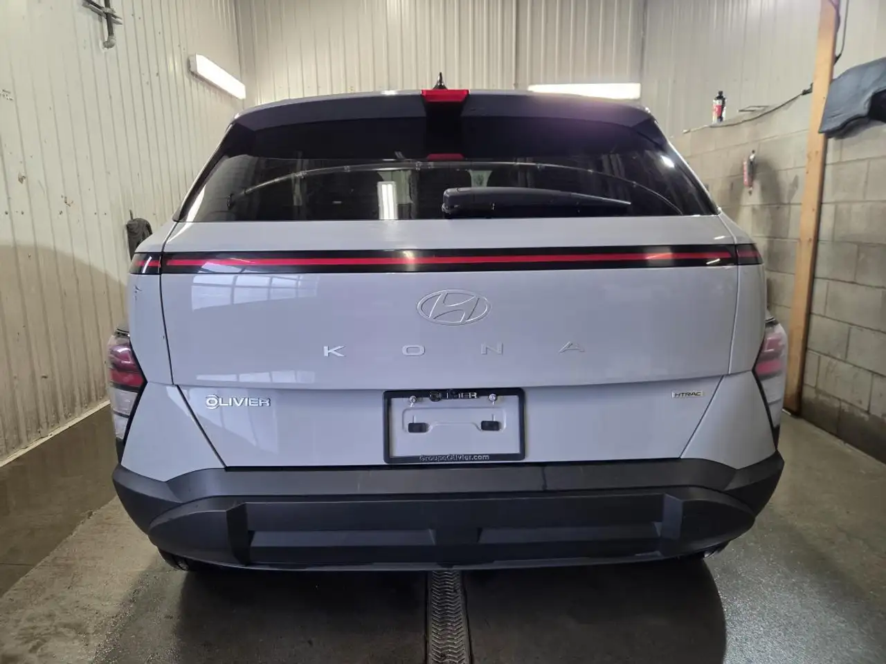 Hyundai KONA снимка Hyundai KONA