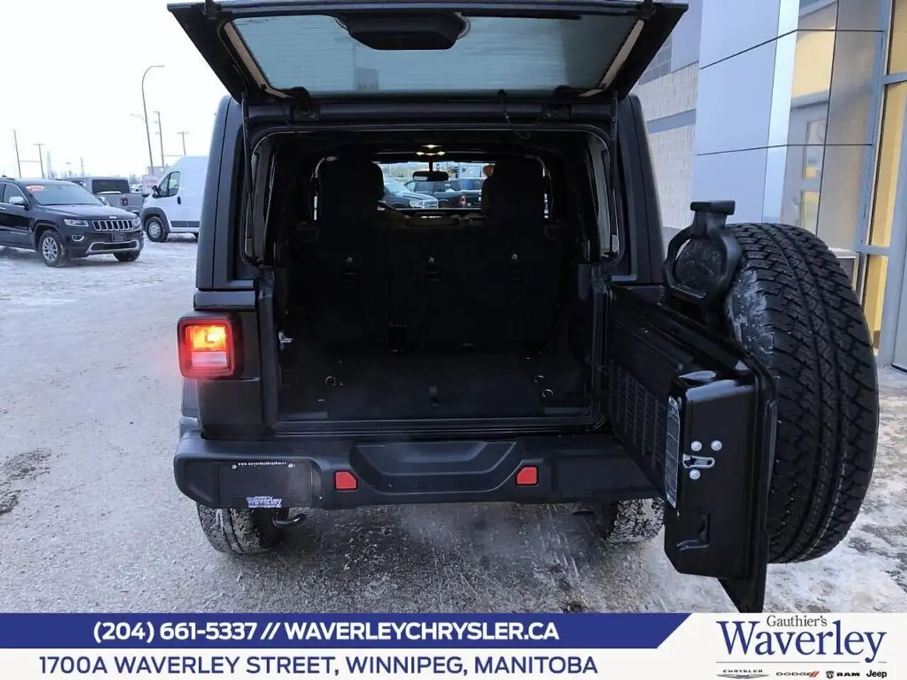 Jeep Wrangler photo Jeep Wrangler