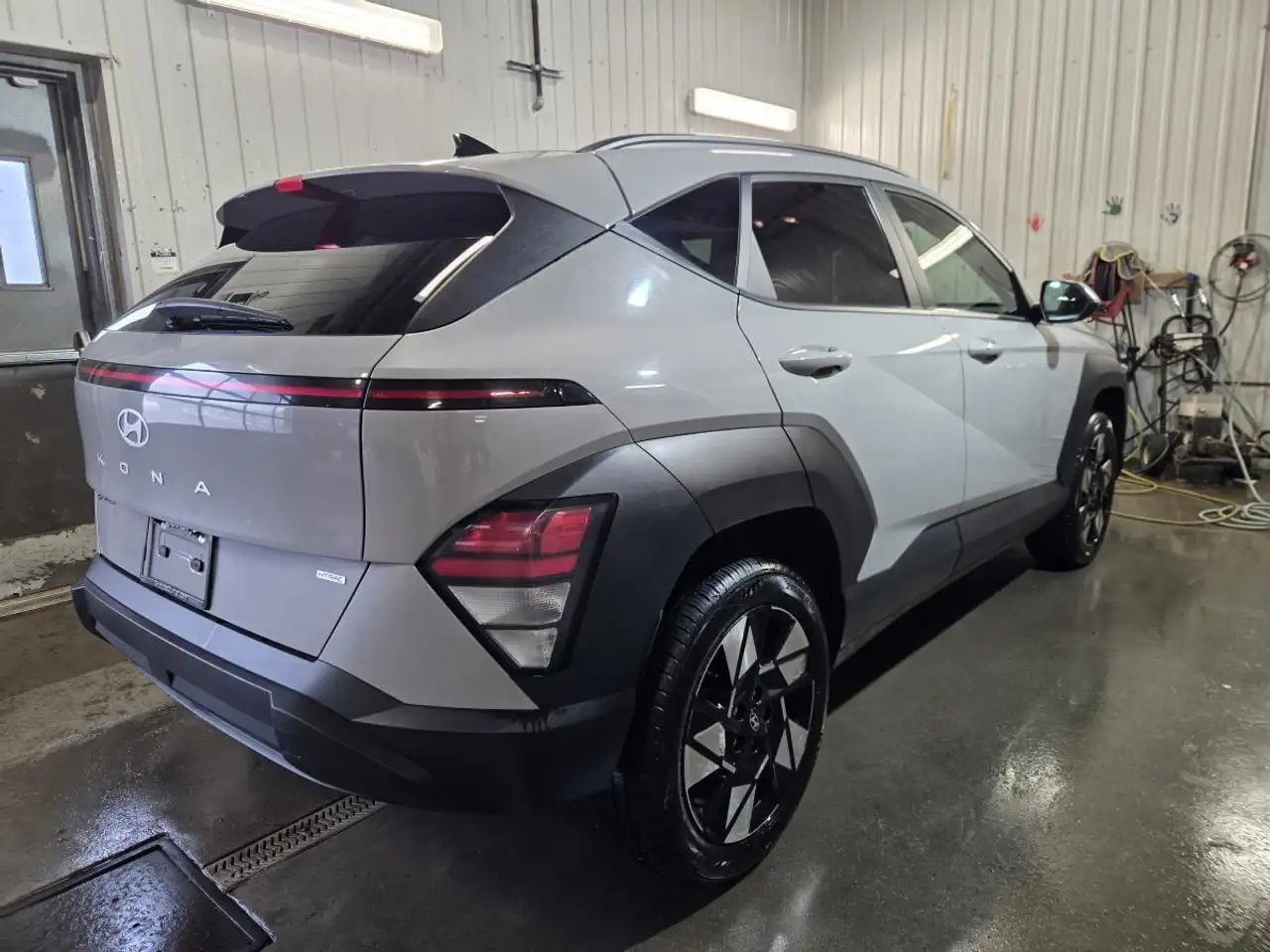 Hyundai KONA снимка Hyundai KONA