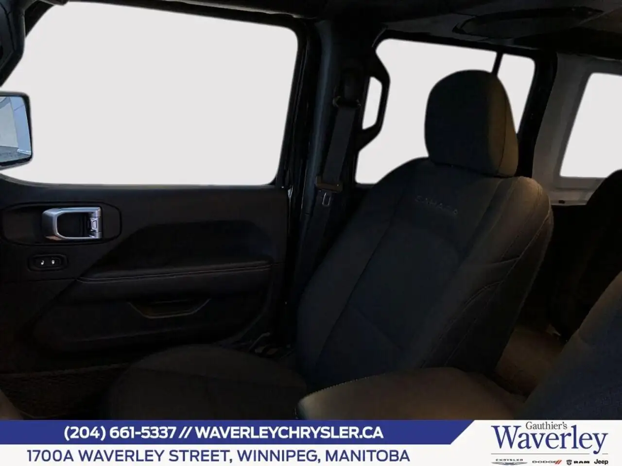 Jeep Wrangler photo Jeep Wrangler