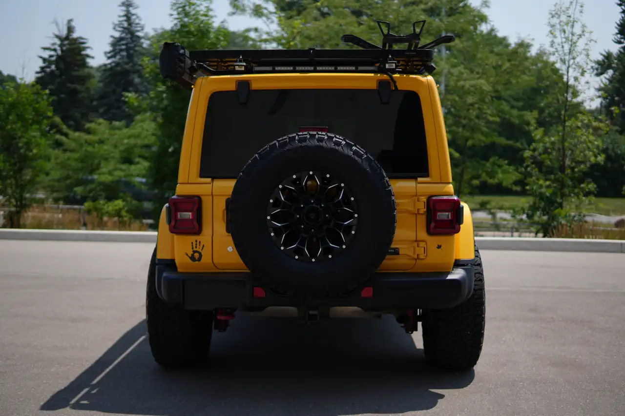 Jeep Wrangler photo Jeep Wrangler