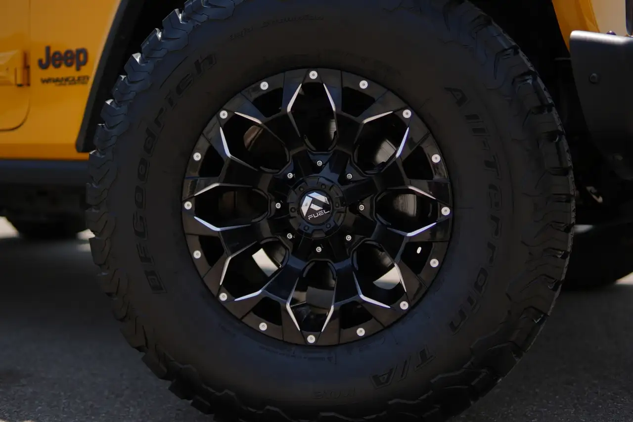 Jeep Wrangler photo Jeep Wrangler