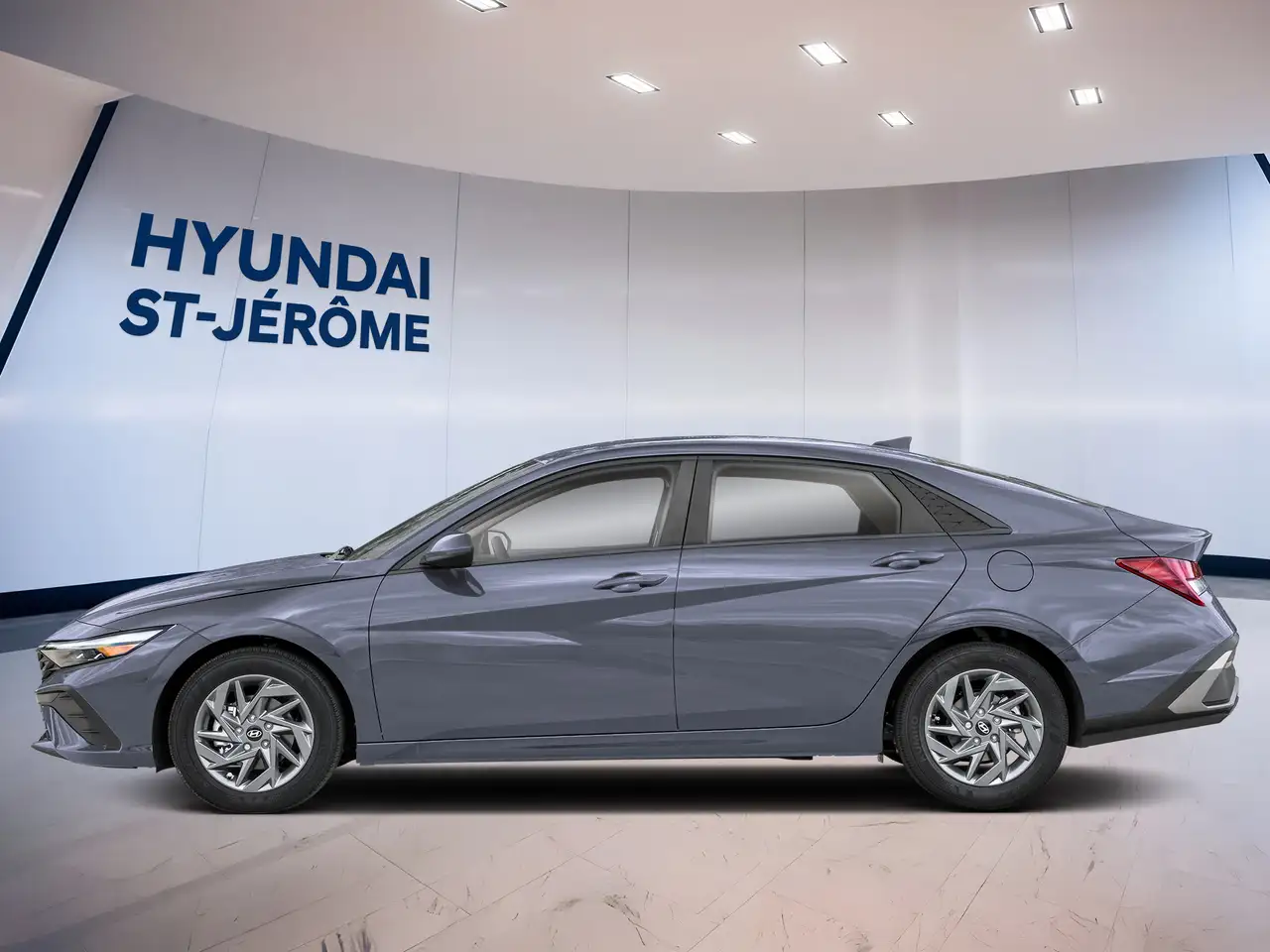 Hyundai ELANTRA снимка Hyundai ELANTRA