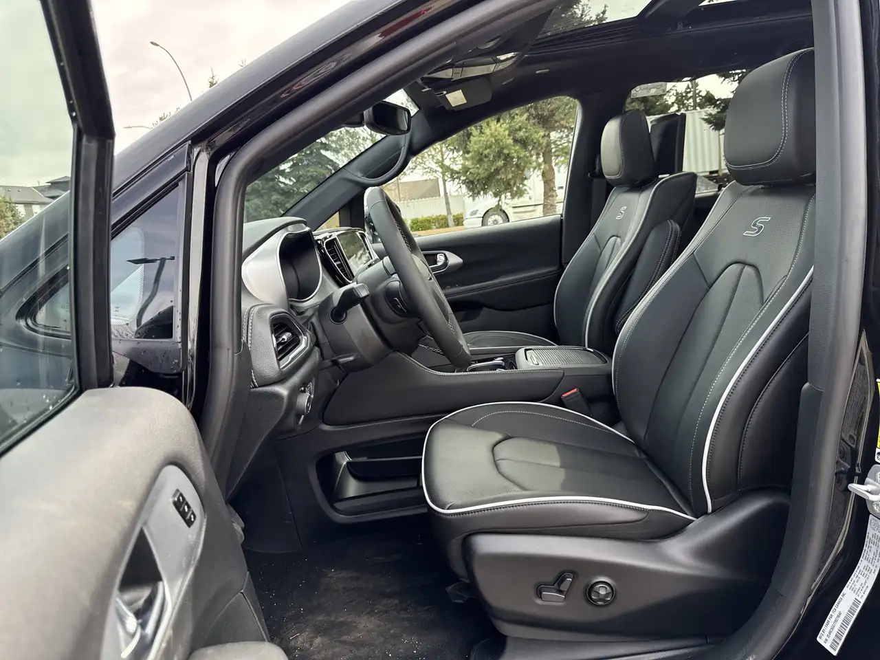 Chrysler Pacifica fotografie Chrysler Pacifica