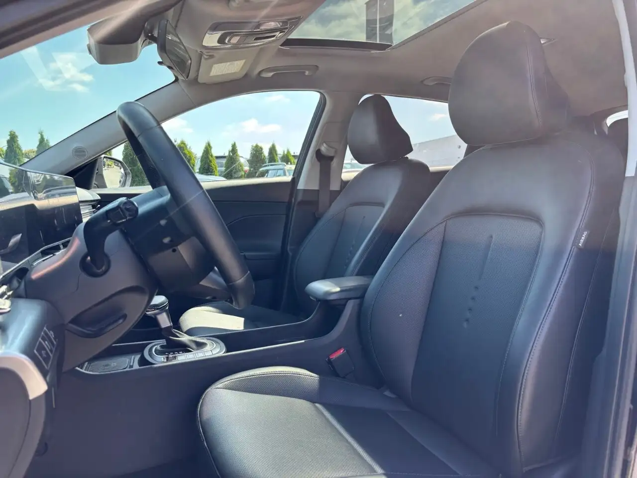 Hyundai KONA fotografie Hyundai KONA