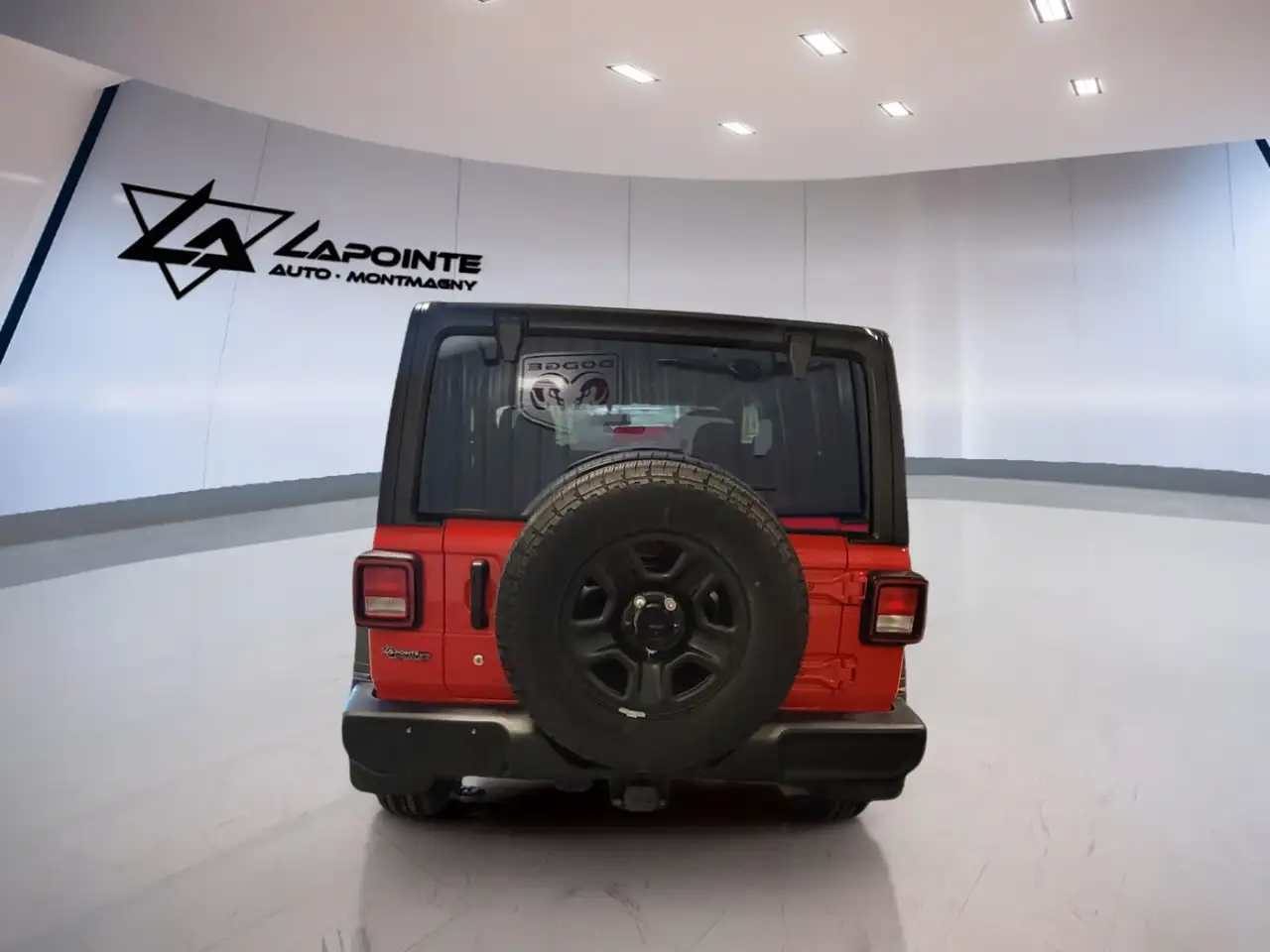 Jeep Wrangler photo Jeep Wrangler