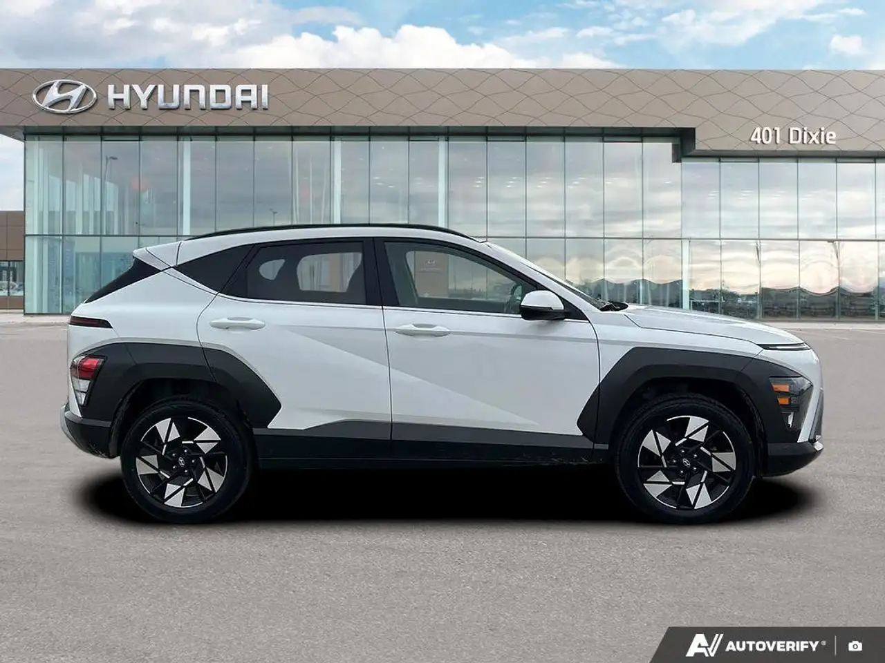Hyundai KONA снимка Hyundai KONA