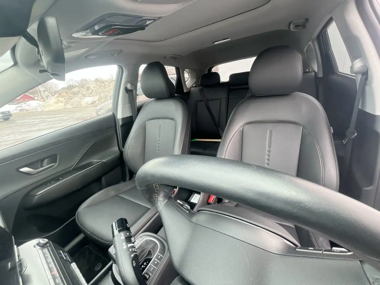 Hyundai KONA снимка Hyundai KONA