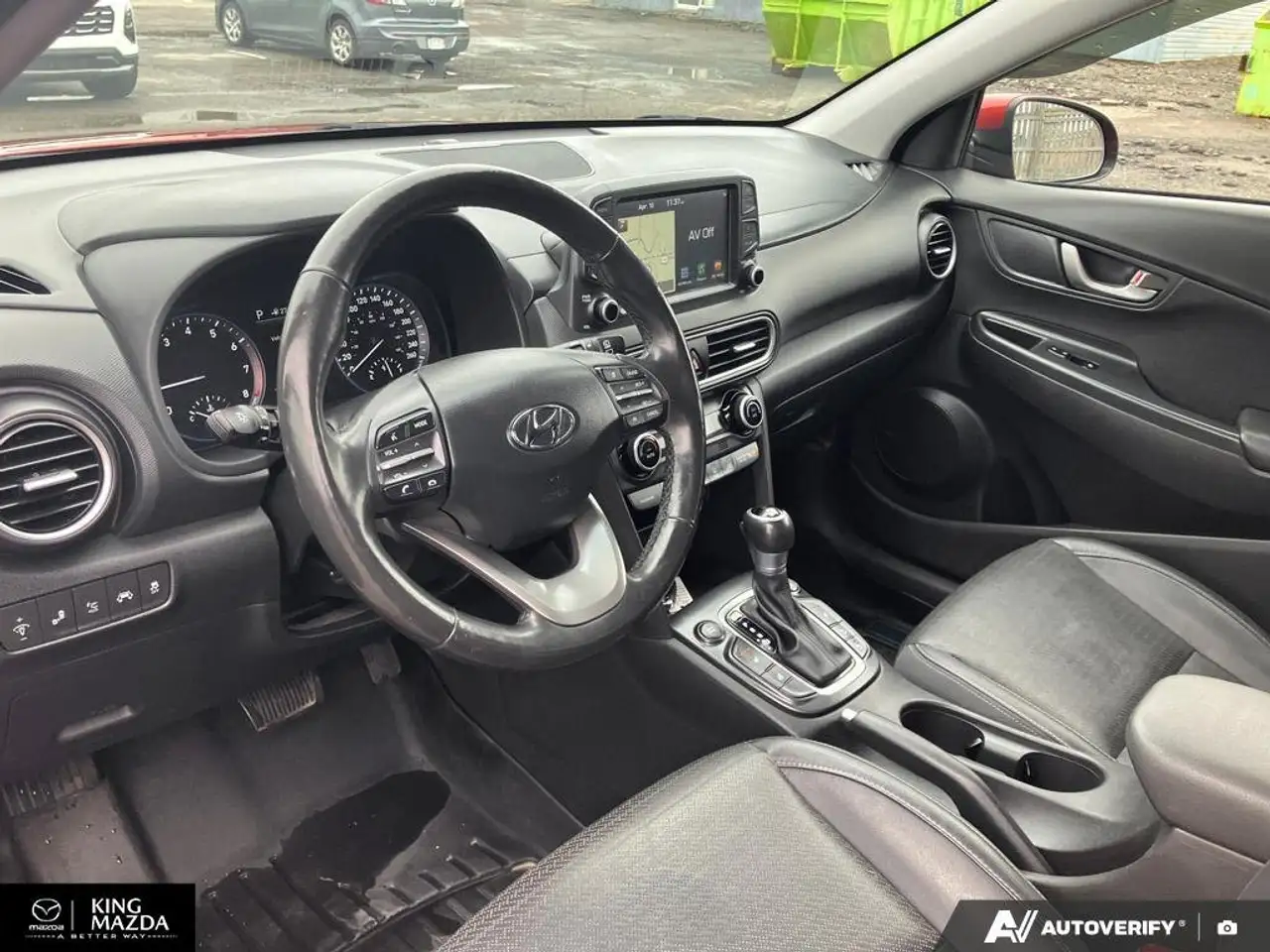Hyundai KONA снимка Hyundai KONA
