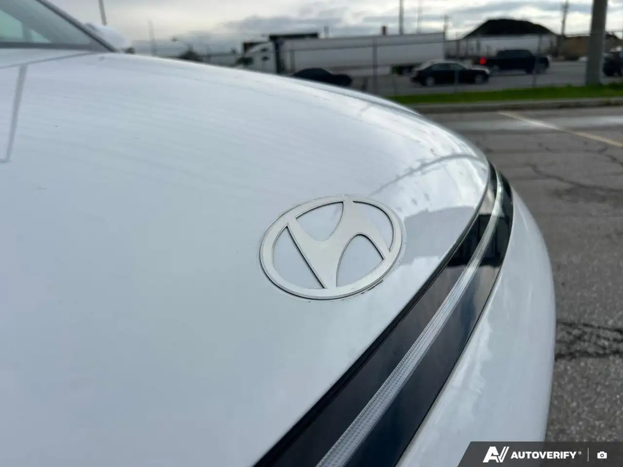 Hyundai KONA снимка Hyundai KONA