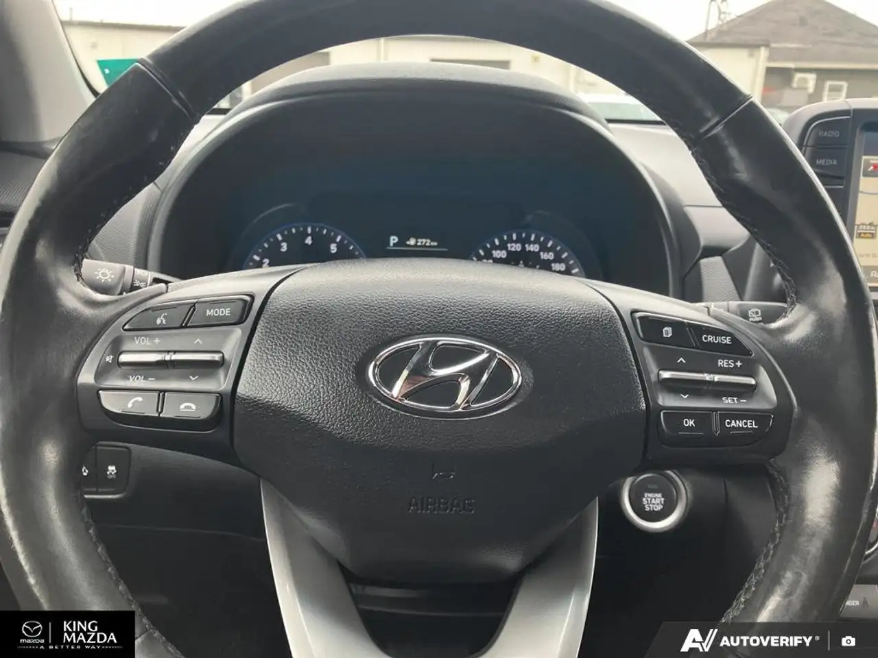 Hyundai KONA снимка Hyundai KONA