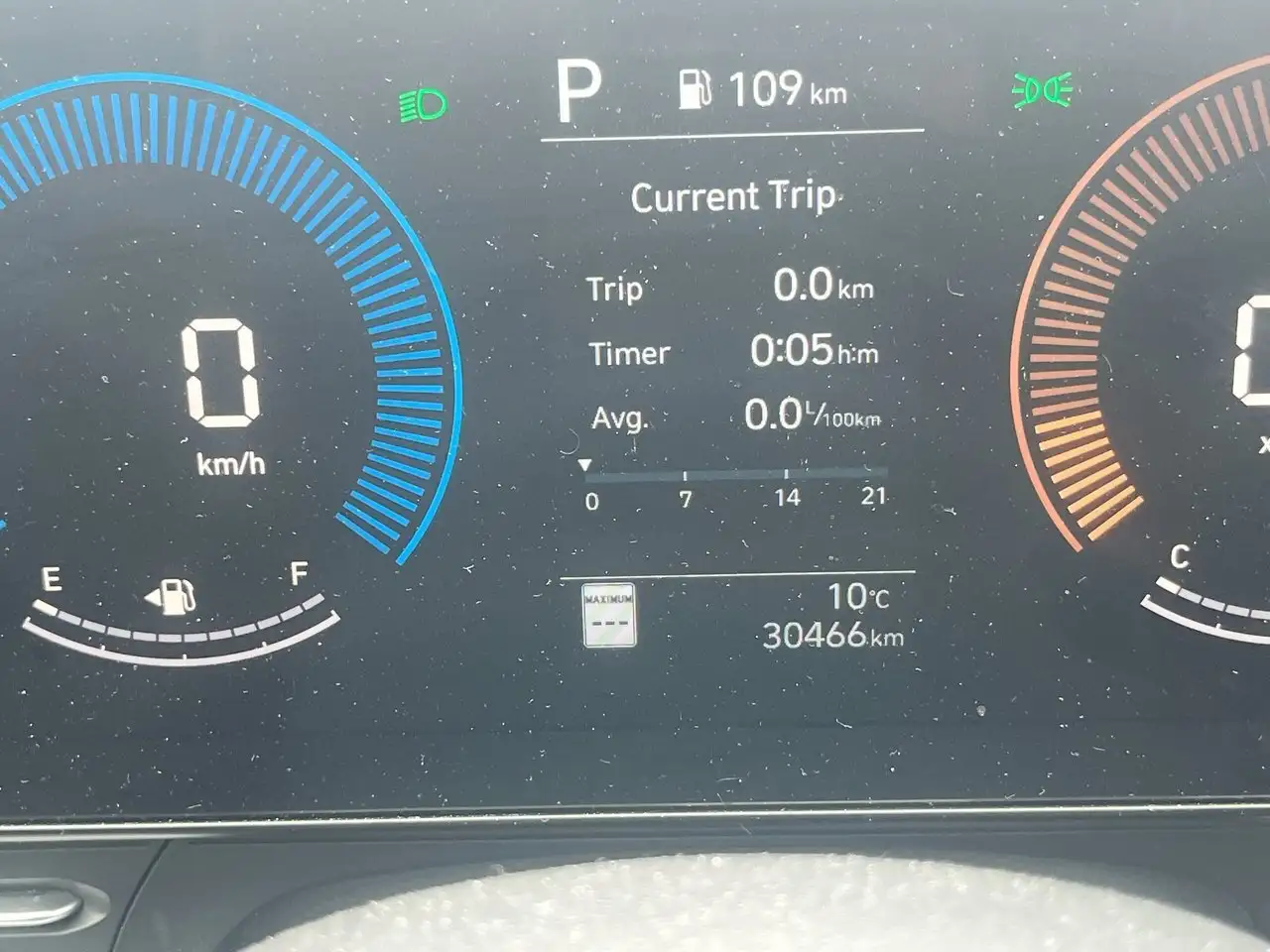 Hyundai KONA снимка Hyundai KONA