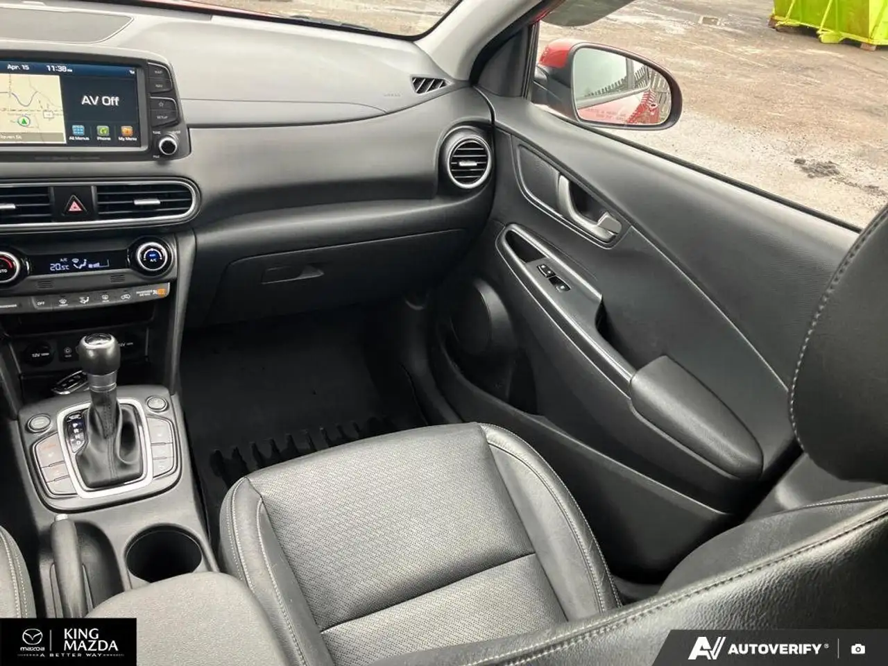 Hyundai KONA снимка Hyundai KONA