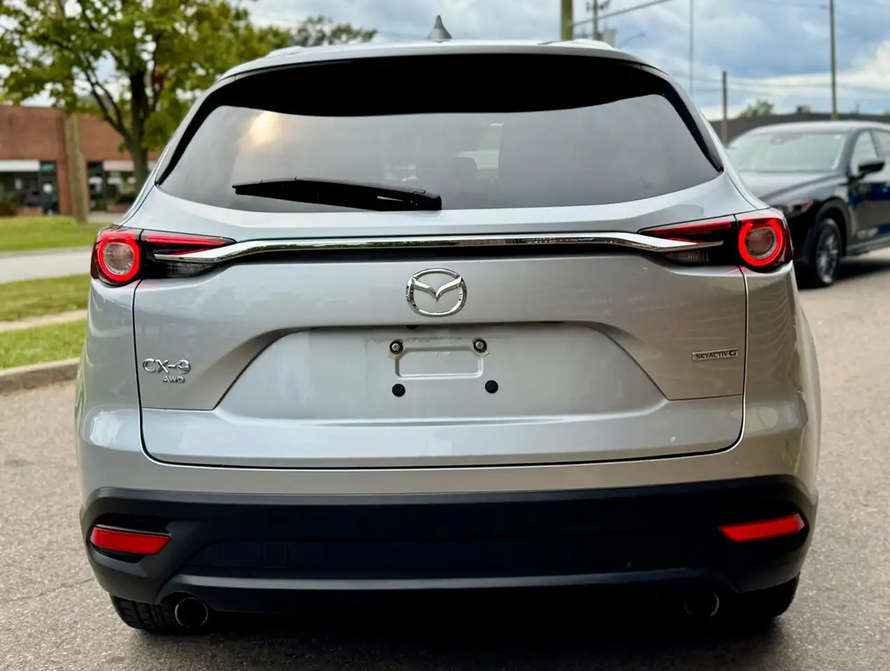 Mazda CX-9 photo Mazda CX-9
