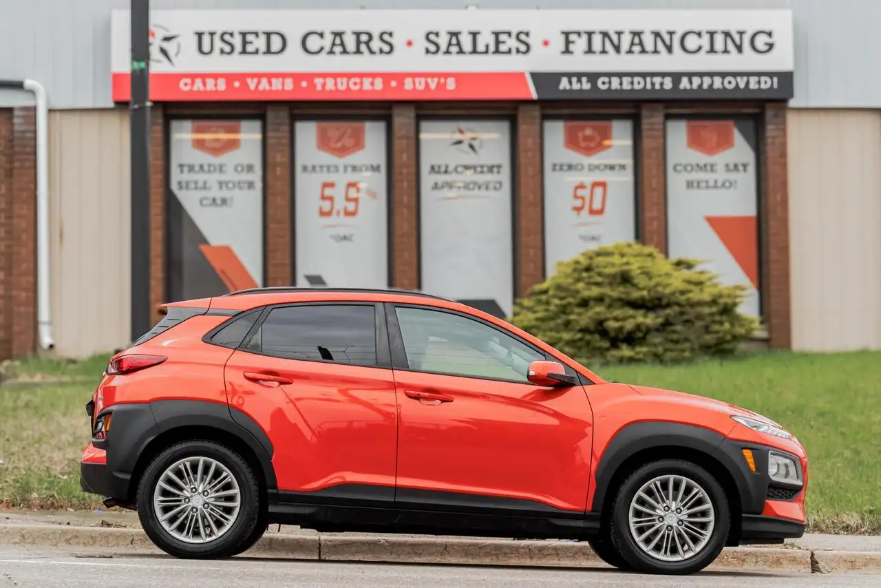 Hyundai KONA снимка Hyundai KONA