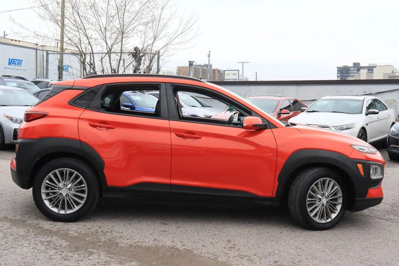 Hyundai KONA снимка Hyundai KONA