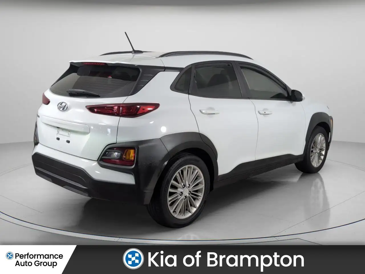Hyundai KONA снимка Hyundai KONA