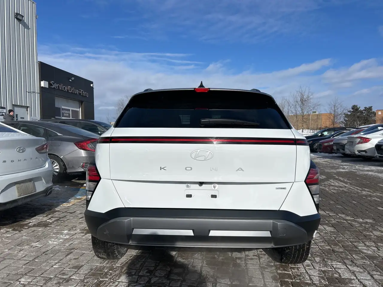 Hyundai KONA снимка Hyundai KONA