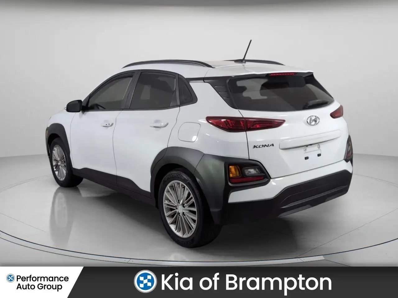 Hyundai KONA снимка Hyundai KONA