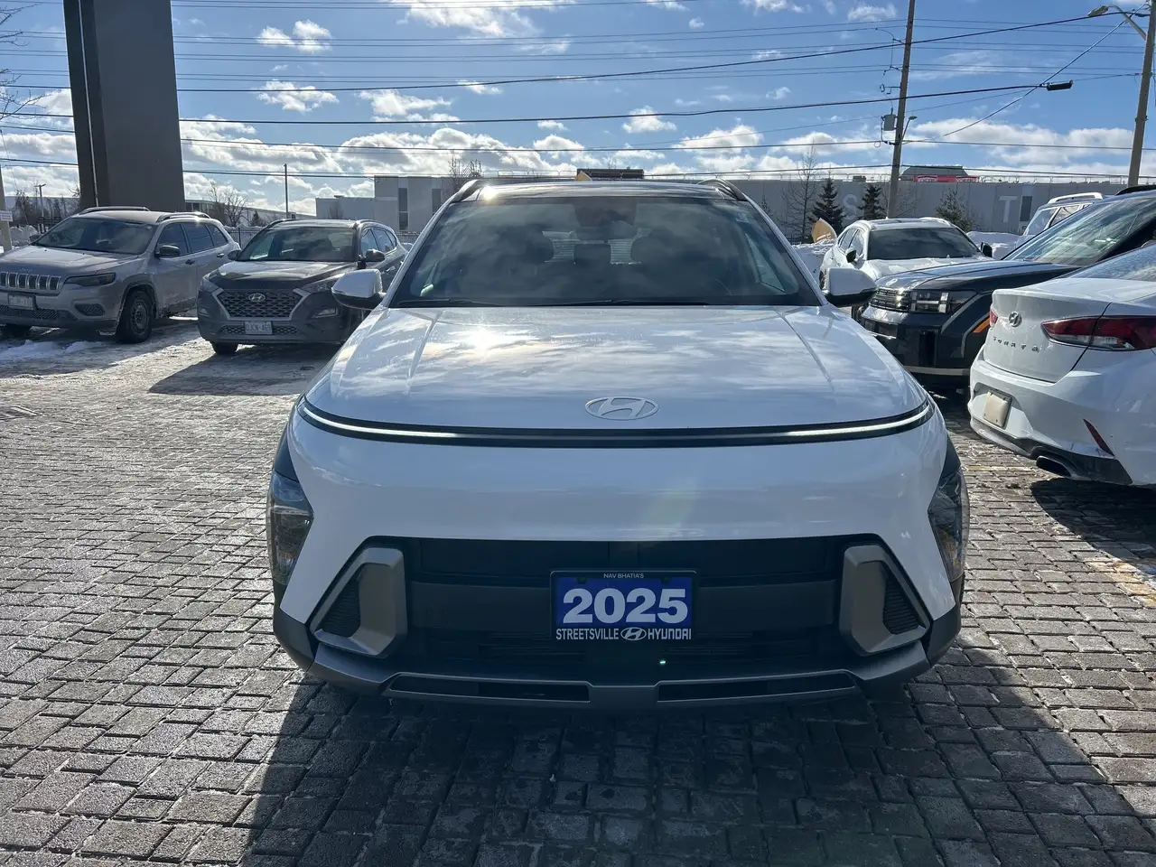 Hyundai KONA снимка Hyundai KONA