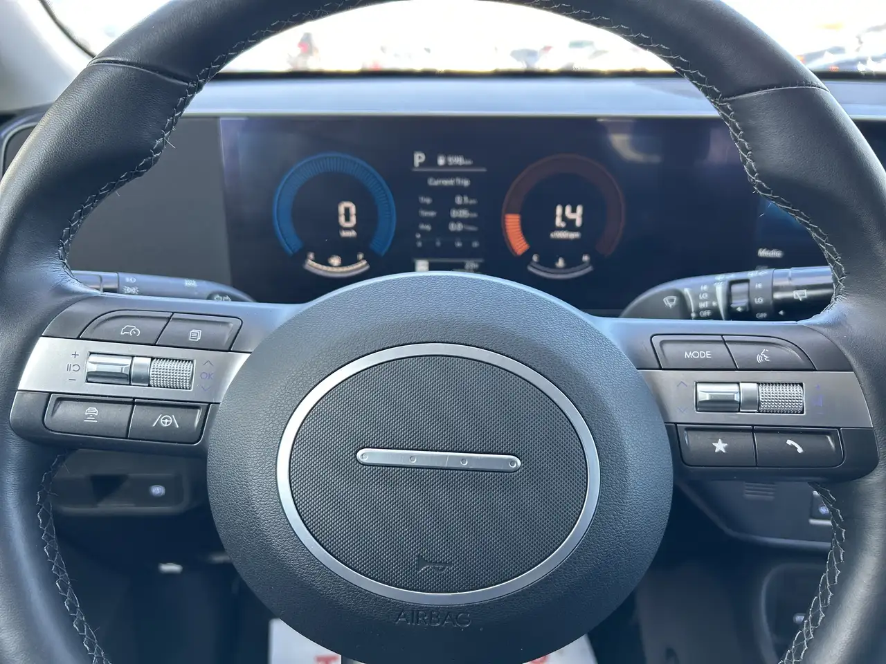 Hyundai KONA снимка Hyundai KONA