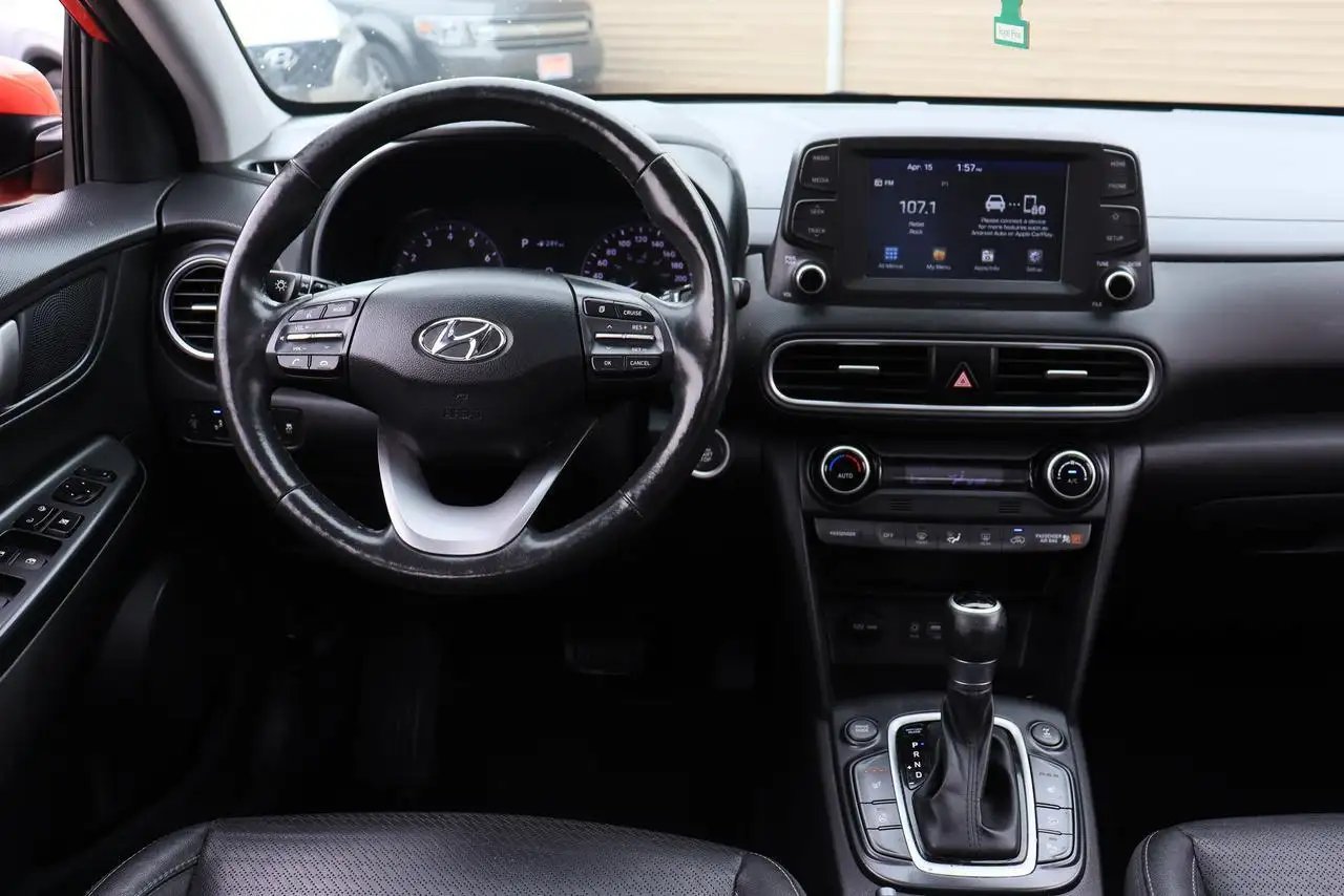 Hyundai KONA снимка Hyundai KONA