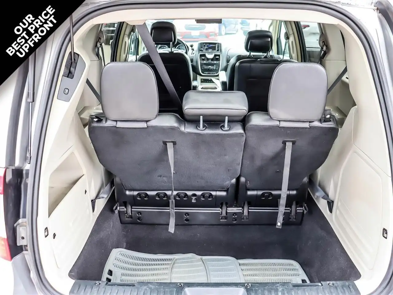 Chrysler Town & Country photo Chrysler Town & Country