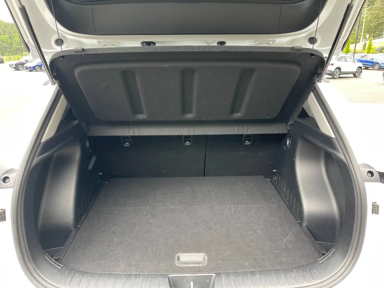 Hyundai KONA снимка Hyundai KONA
