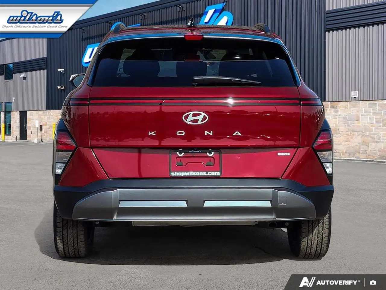 Hyundai KONA снимка Hyundai KONA