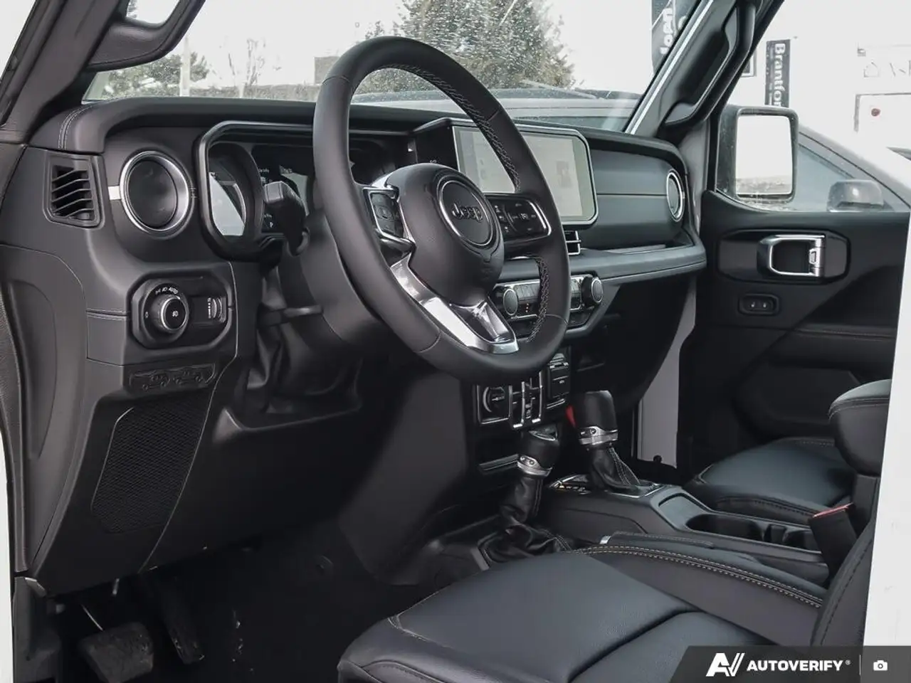 Jeep Wrangler photo Jeep Wrangler
