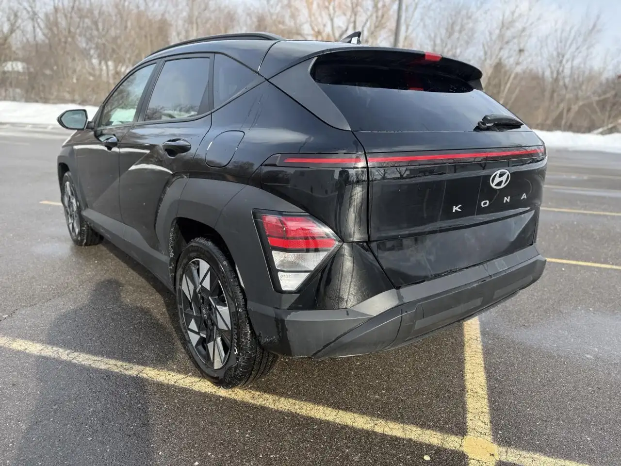 Hyundai KONA снимка Hyundai KONA