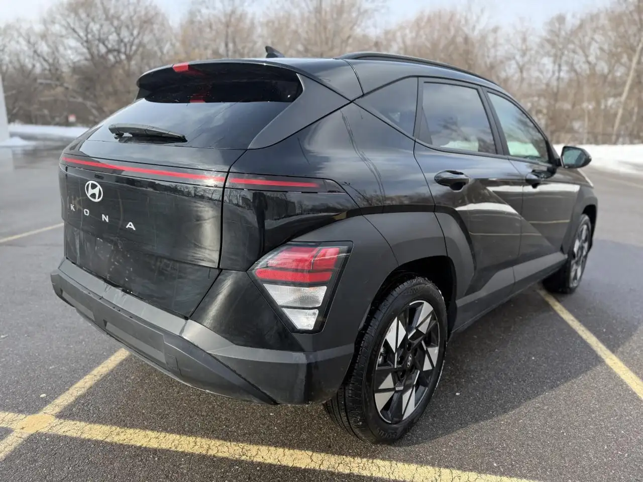 Hyundai KONA снимка Hyundai KONA