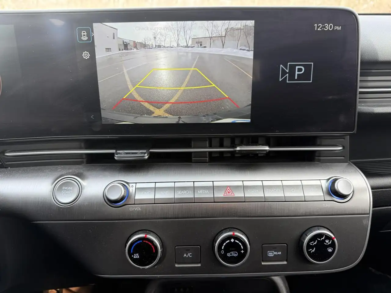 Hyundai KONA снимка Hyundai KONA