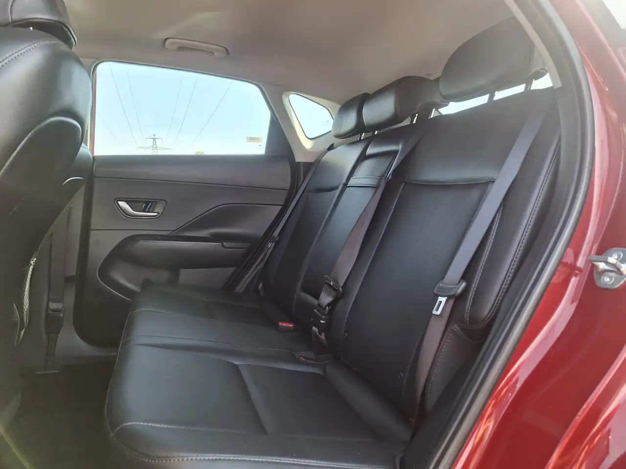 Hyundai KONA снимка Hyundai KONA
