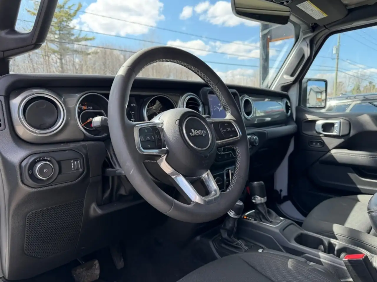 Jeep Wrangler снимка Jeep Wrangler