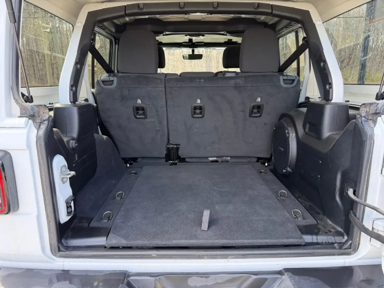 Jeep Wrangler снимка Jeep Wrangler