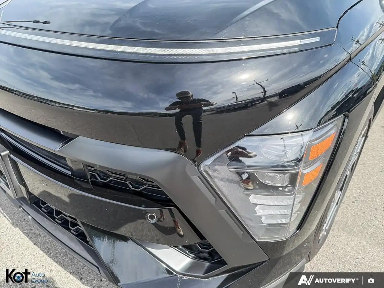 Hyundai KONA снимка Hyundai KONA