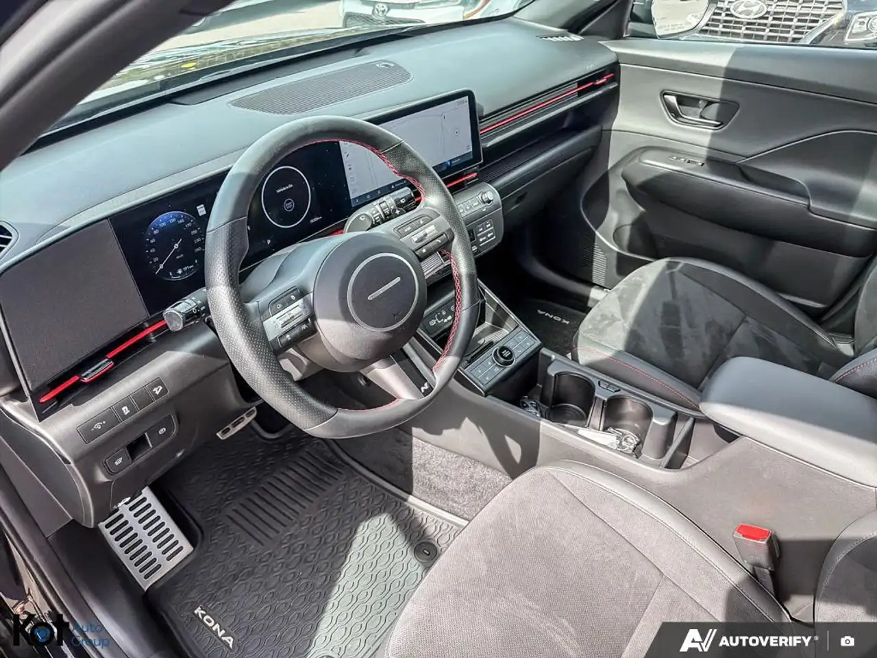Hyundai KONA снимка Hyundai KONA